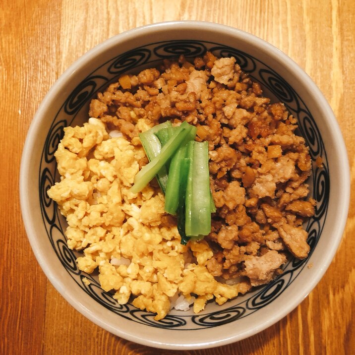 あっさり鶏そぼろ丼